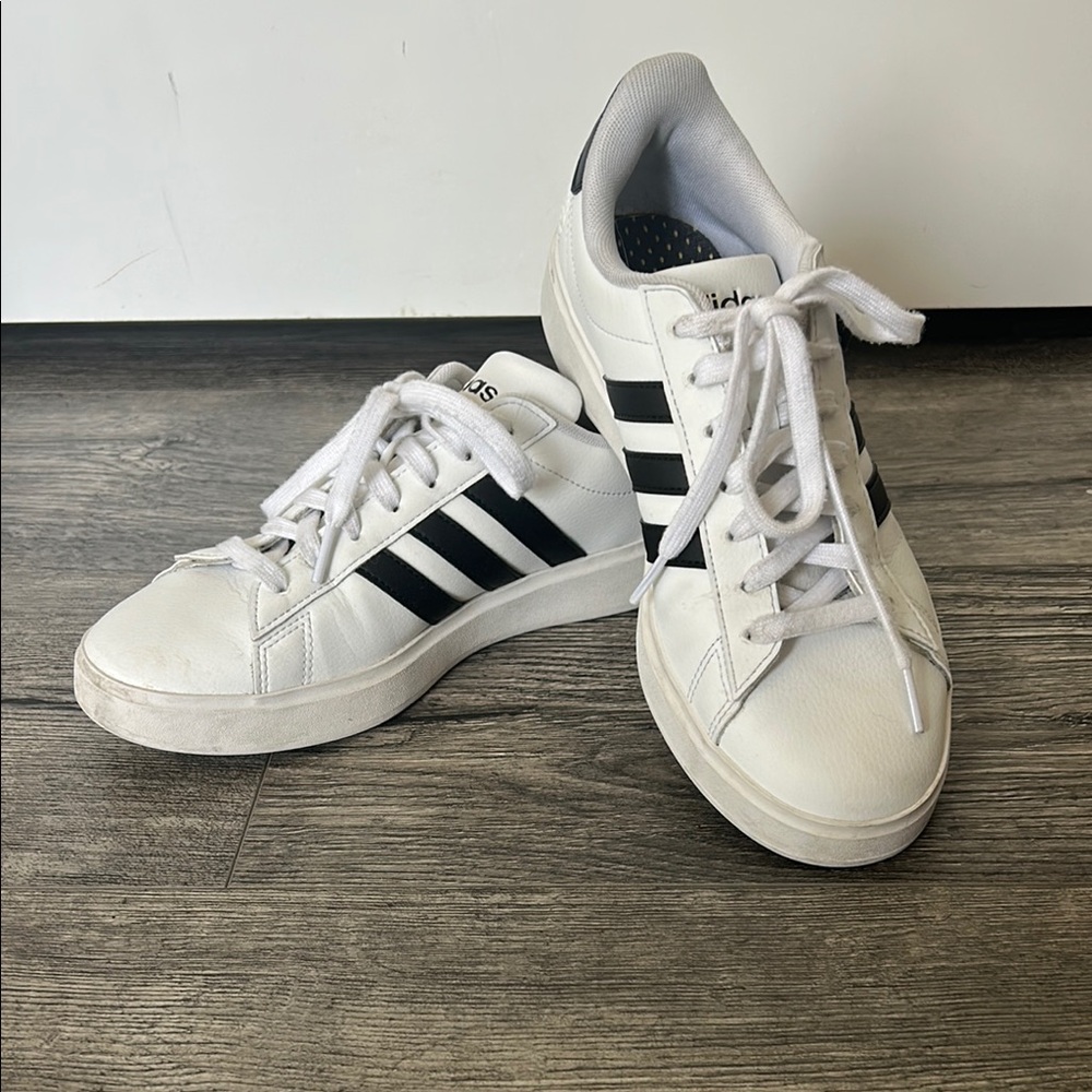 Adidas Grand Court 2.0 Sneakers